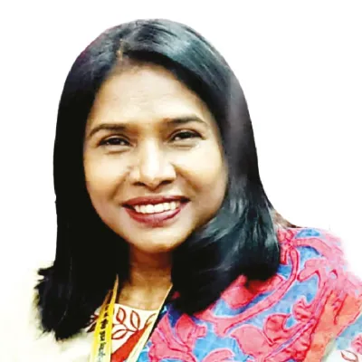 Professor Dr. Maliha Hakim